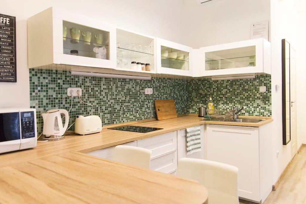 Szanna Citycenter Apartment Budapest